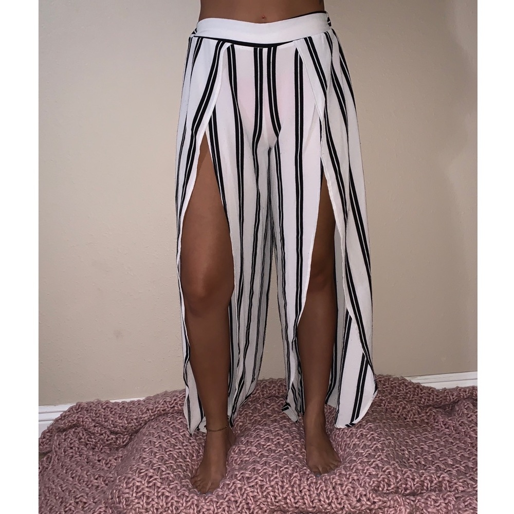 Striped flowy pants